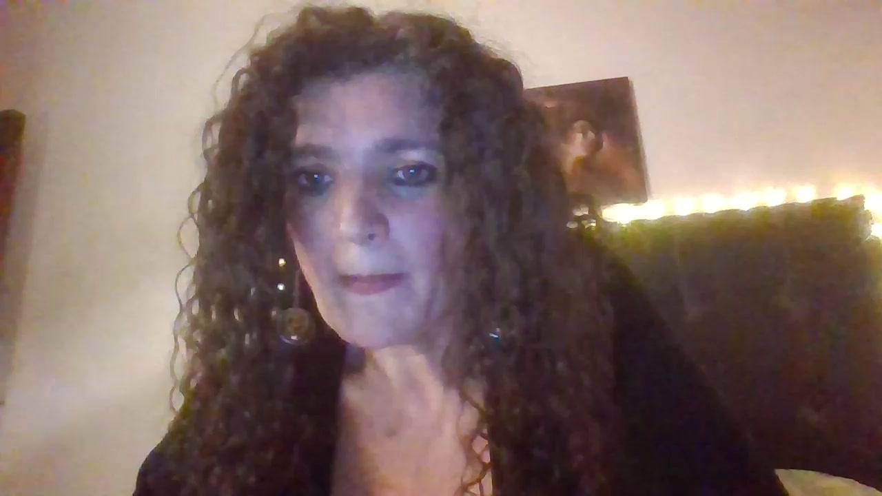 Divina_Afrodita Live Cam Screenshot – 2025-08-08 00:01:50