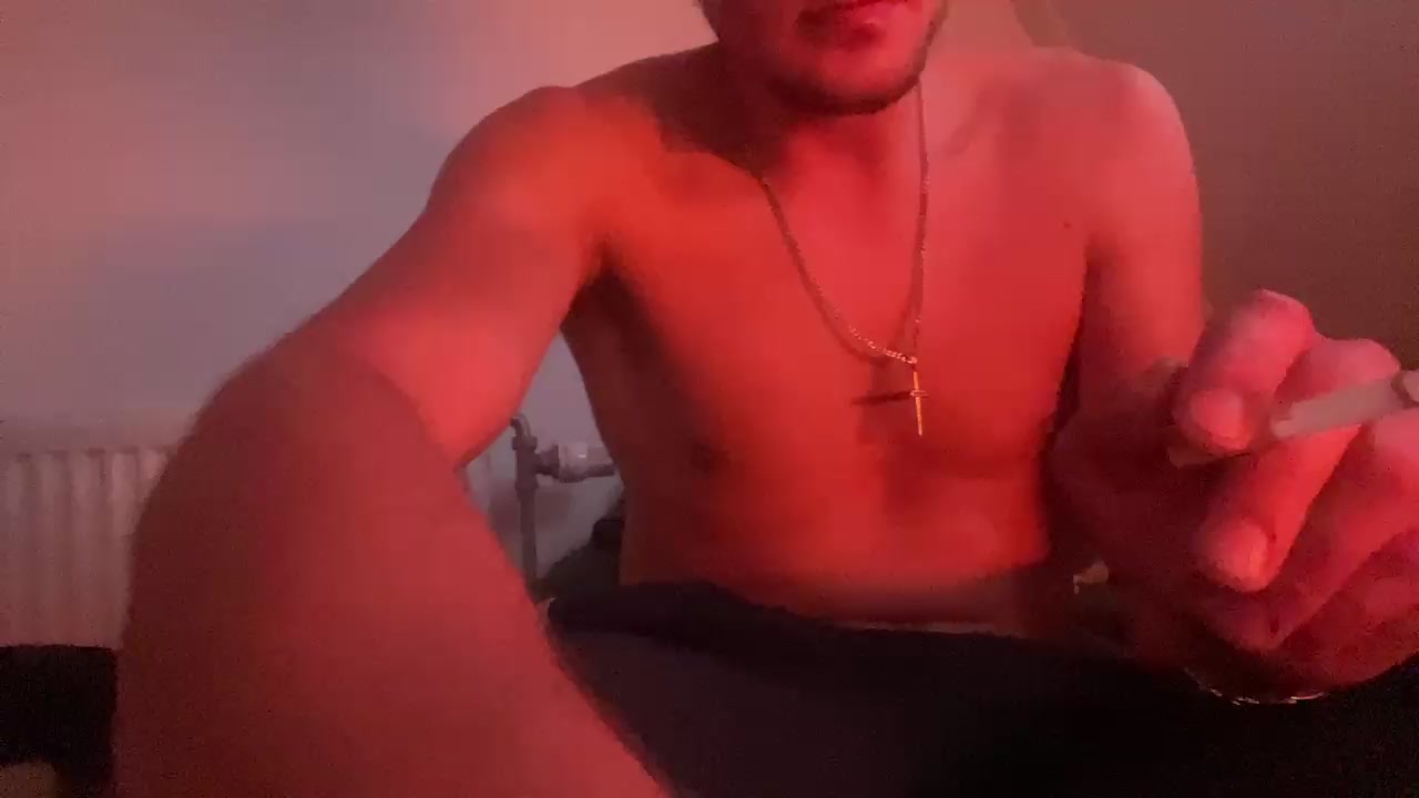 Domxx191 Live Cam Screenshot – 2025-08-22 04:31:39