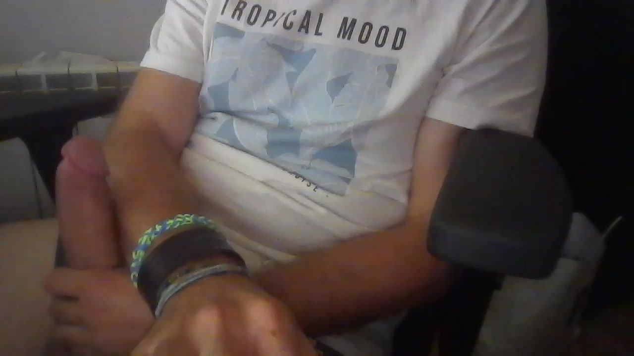 Dotadomasmad Live Cam Screenshot – 2025-08-06 16:27:37