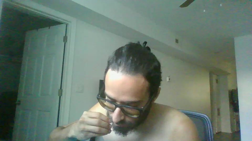 Dream_Dog Live Cam Screenshot – 2025-08-08 16:41:26