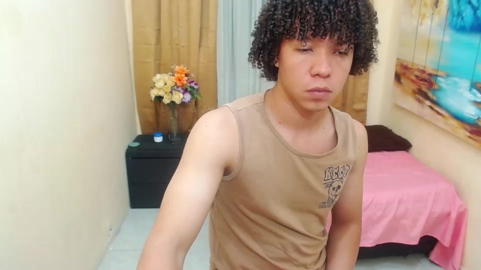 ELIAS_BIGCOCK Live Cam Screenshot – 2025-08-05 04:03:00