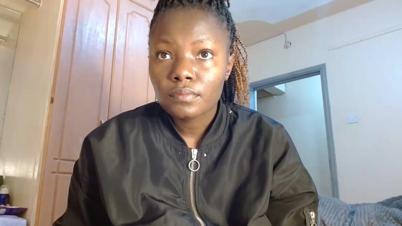 Ebonysager Live Cam Screenshot – 2025-09-01 05:31:06