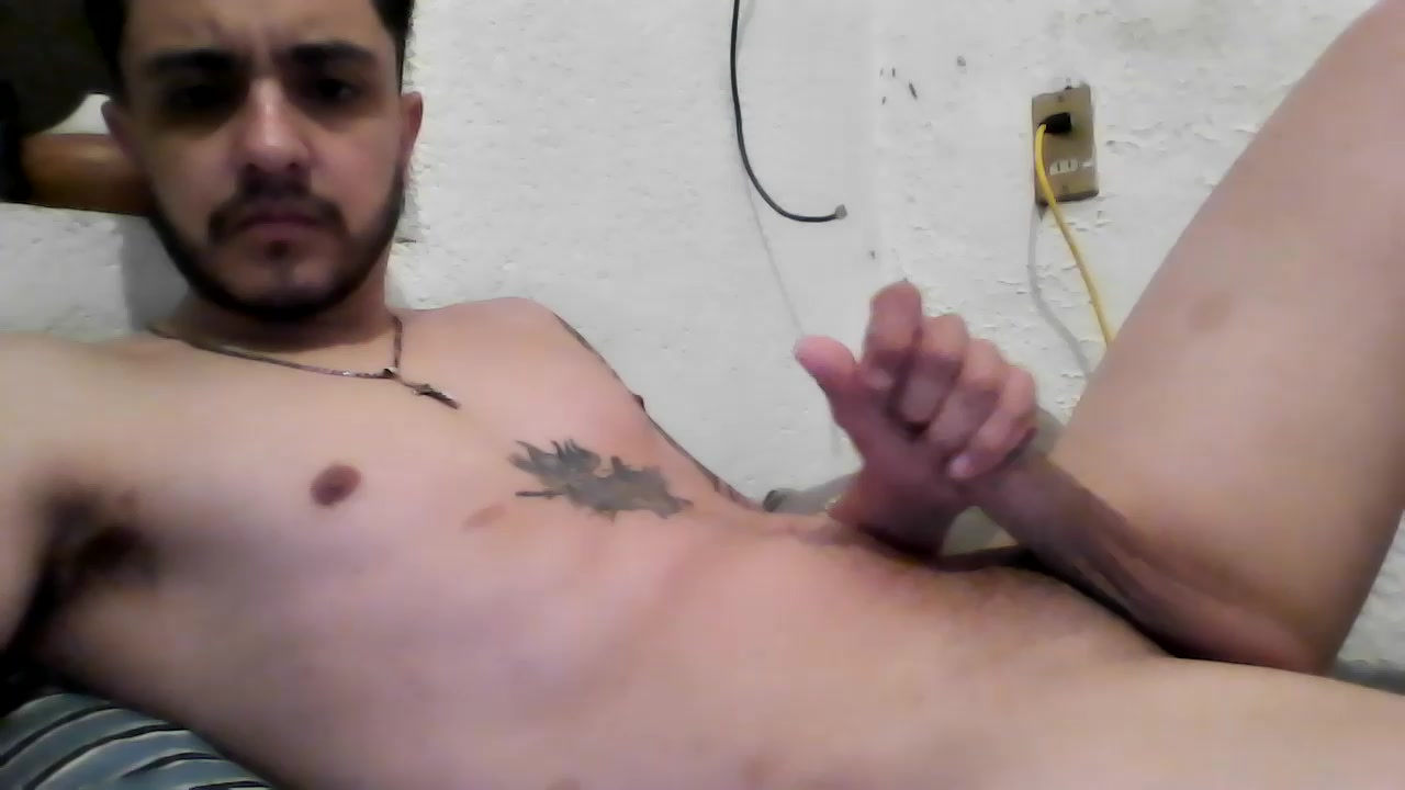 Elguzman1 Live Cam Screenshot – 2025-08-22 04:08:30