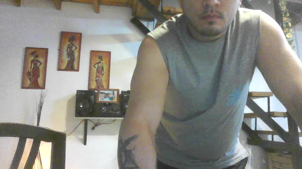 Elijuan Live Cam Screenshot – 2025-09-06 05:56:07