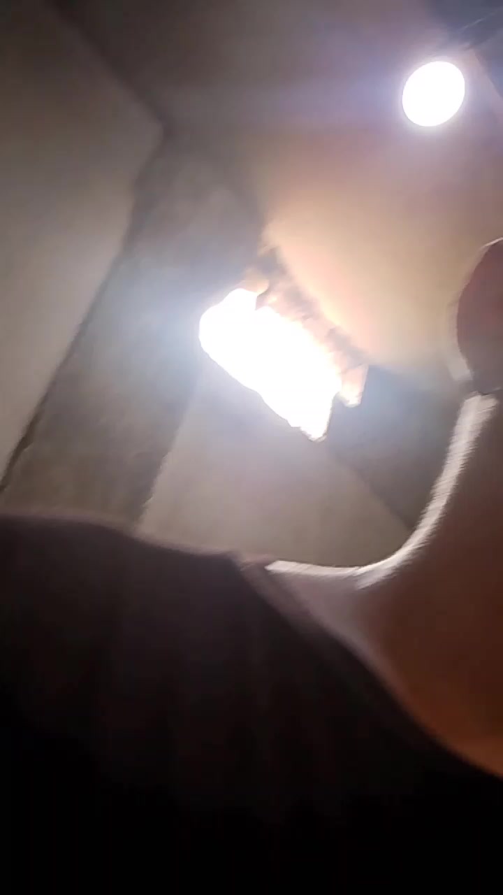 Enri1992 Live Cam Screenshot – 2025-08-27 15:17:40