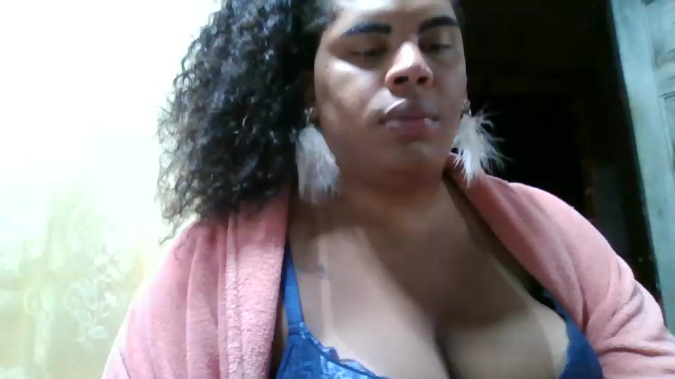 FadaDosDesejos Live Cam Screenshot – 2025-08-19 04:46:11
