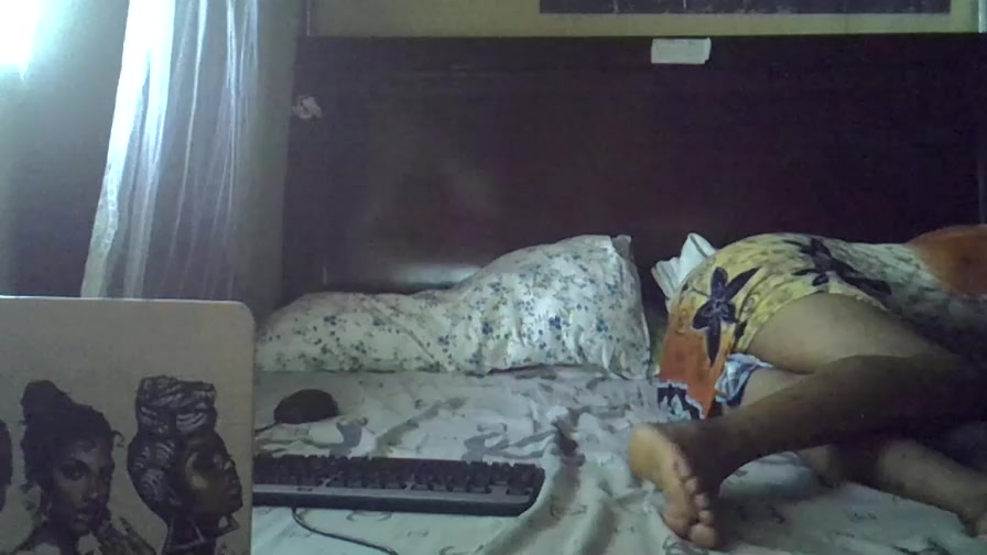 Faizzah Live Cam Screenshot – 2025-08-13 15:20:00