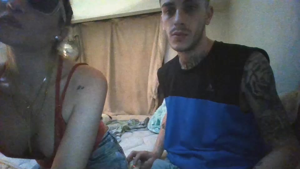 Fedexxxyblond Live Cam Screenshot – 2025-09-04 04:44:15