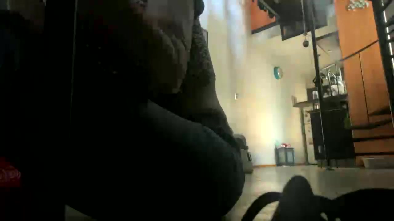 Fedexxxyblond Live Cam Screenshot – 2025-09-15 16:09:34