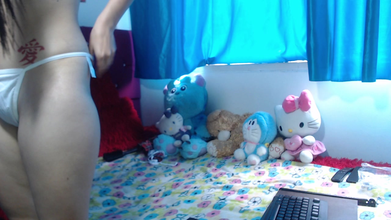 Fenixxx_1 Live Cam Screenshot – 2025-08-04 14:23:51