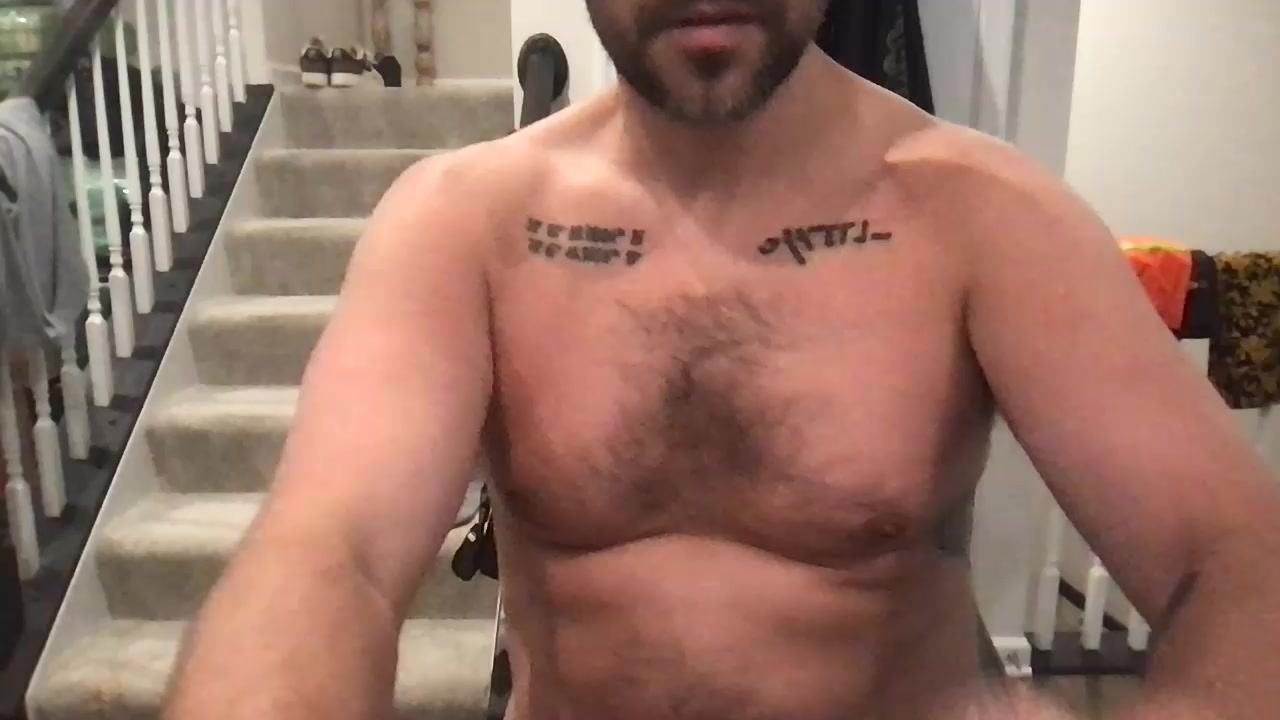 FiLLeDupNReDy Live Cam Screenshot – 2025-08-07 21:28:38