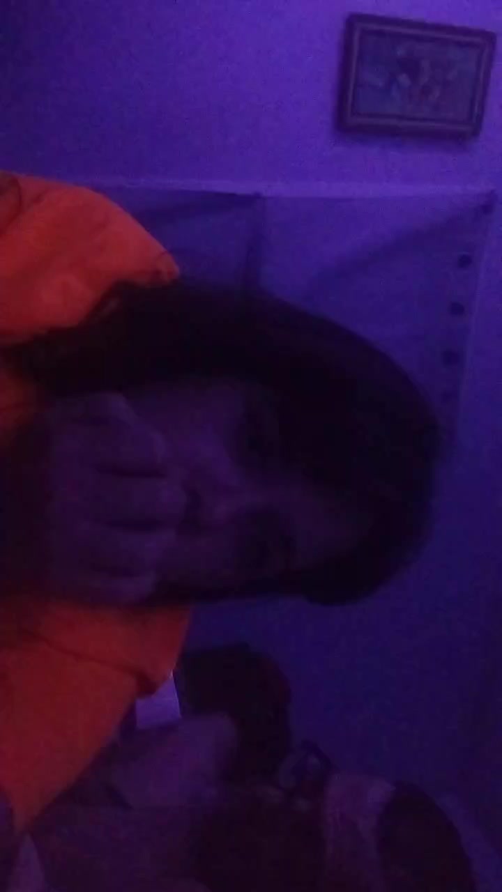 FilmMePlz6996 Live Cam Screenshot – 2025-08-04 09:02:51