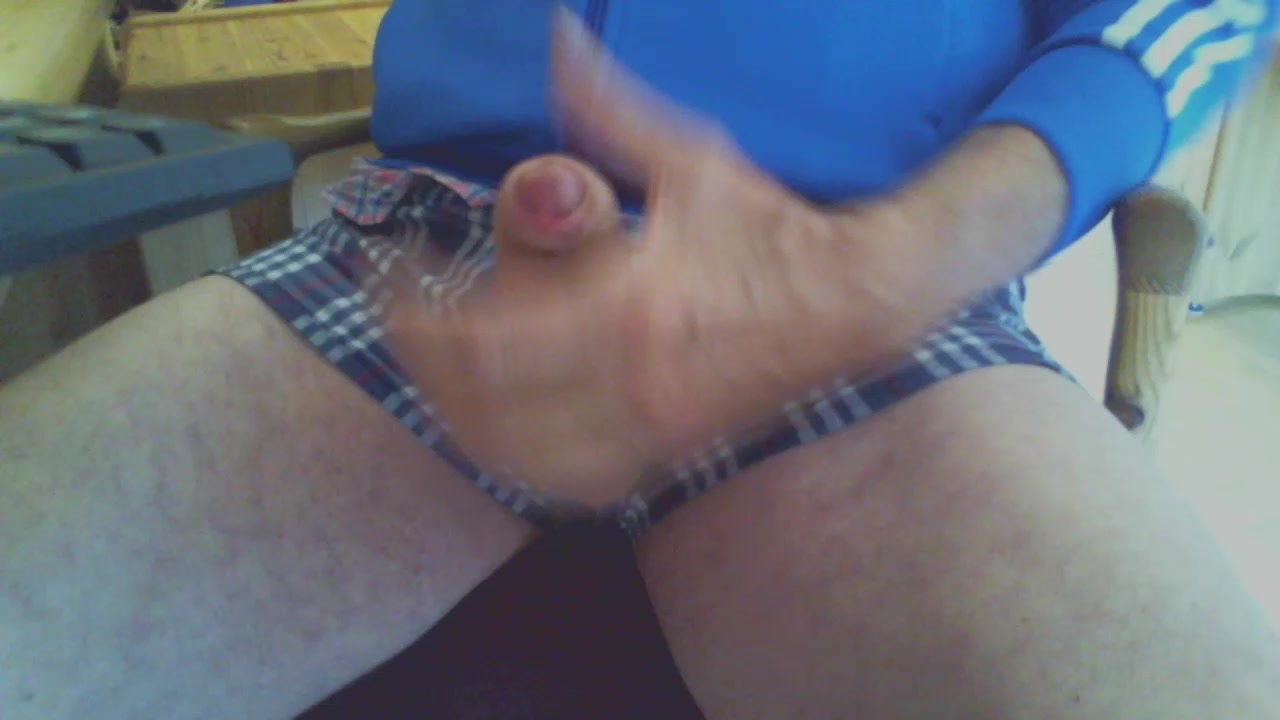 Frank24680 Live Cam Screenshot – 2025-08-05 06:58:38