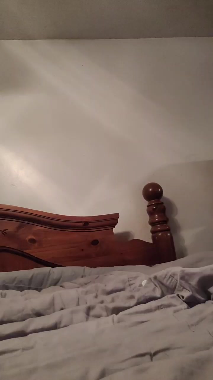 Freakyversegods Live Cam Screenshot – 2025-08-06 00:02:11
