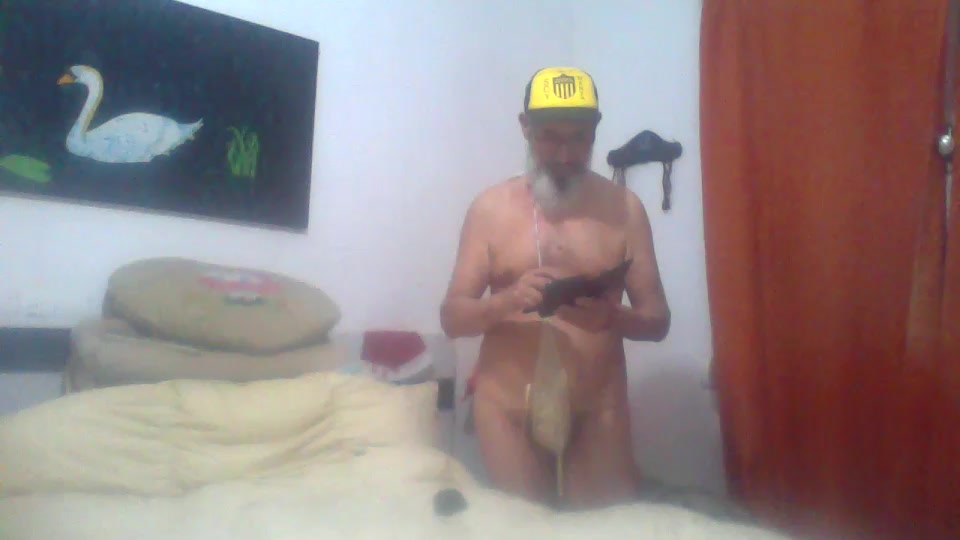 GeminianoAdult Live Cam Screenshot – 2025-08-17 01:15:02