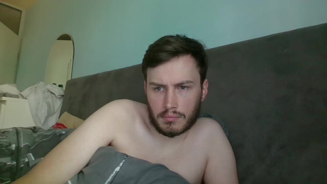 GeorgeKings Live Cam Screenshot – 2025-08-12 11:30:44