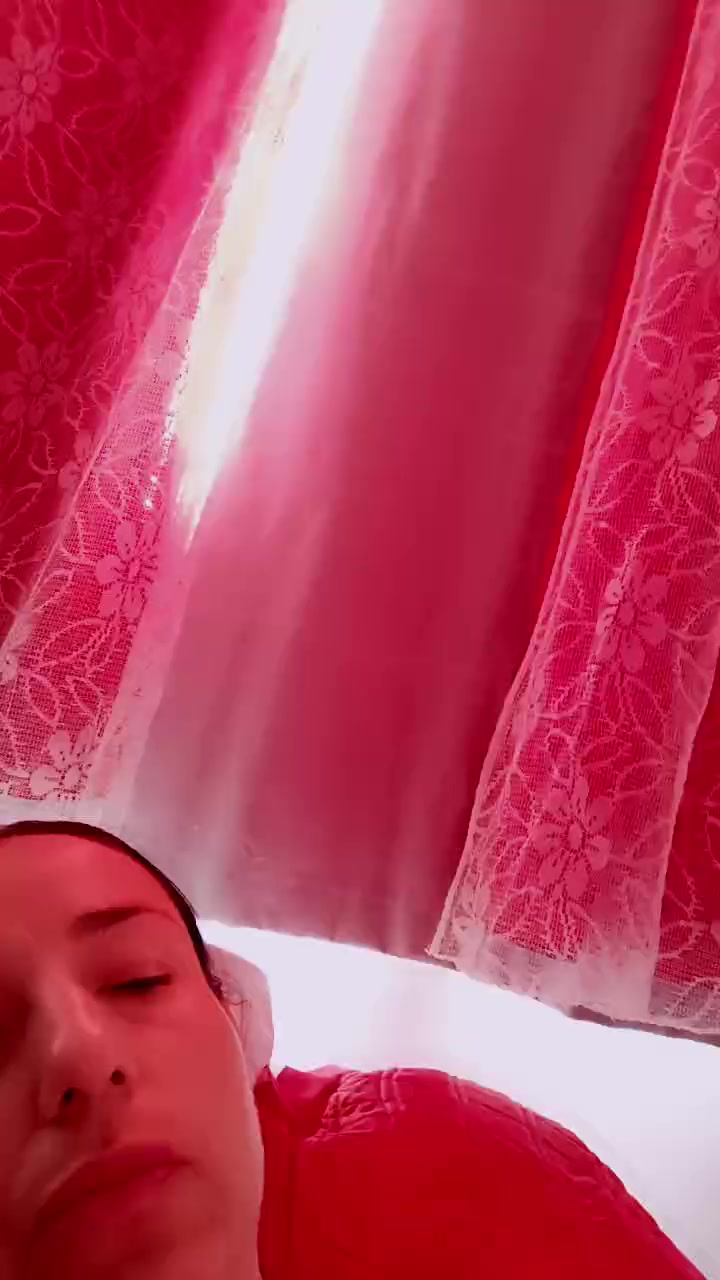 Gigifantasy Live Cam Screenshot – 2025-08-06 18:44:16