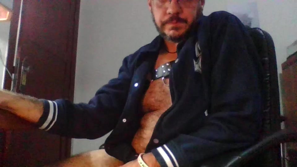 Gust40aMinas Live Cam Screenshot – 2025-08-06 21:26:03