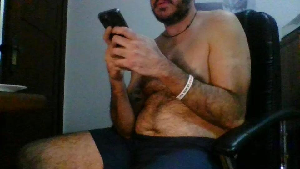 Gust40aMinas Live Cam Screenshot – 2025-08-06 22:17:00