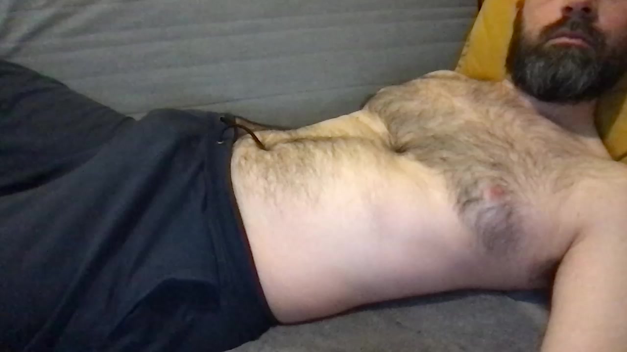 HairyFrenchMan Live Cam Screenshot – 2025-08-05 07:53:21