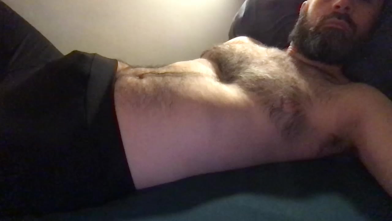 HairyFrenchMan Live Cam Screenshot – 2025-08-13 22:06:22