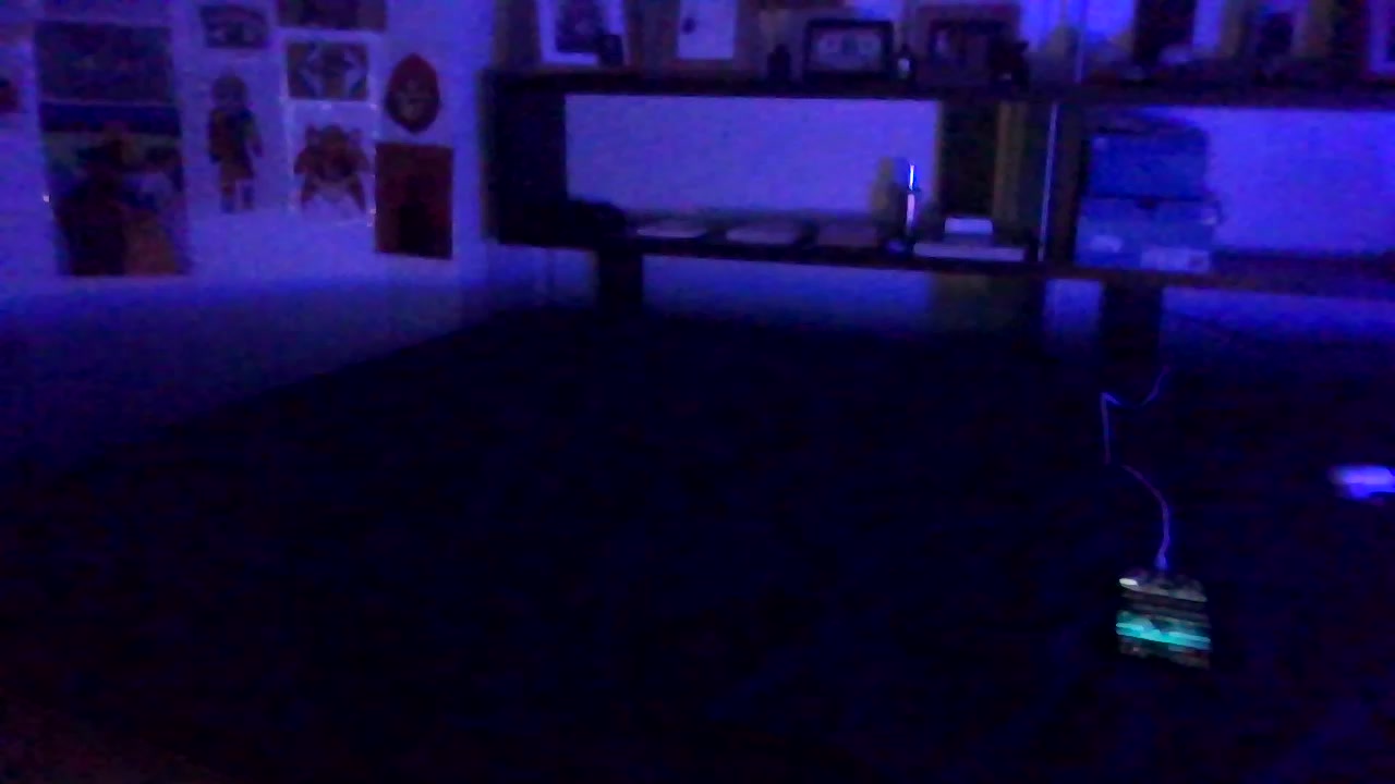Hollywood1998 Live Cam Screenshot – 2025-09-10 23:34:49