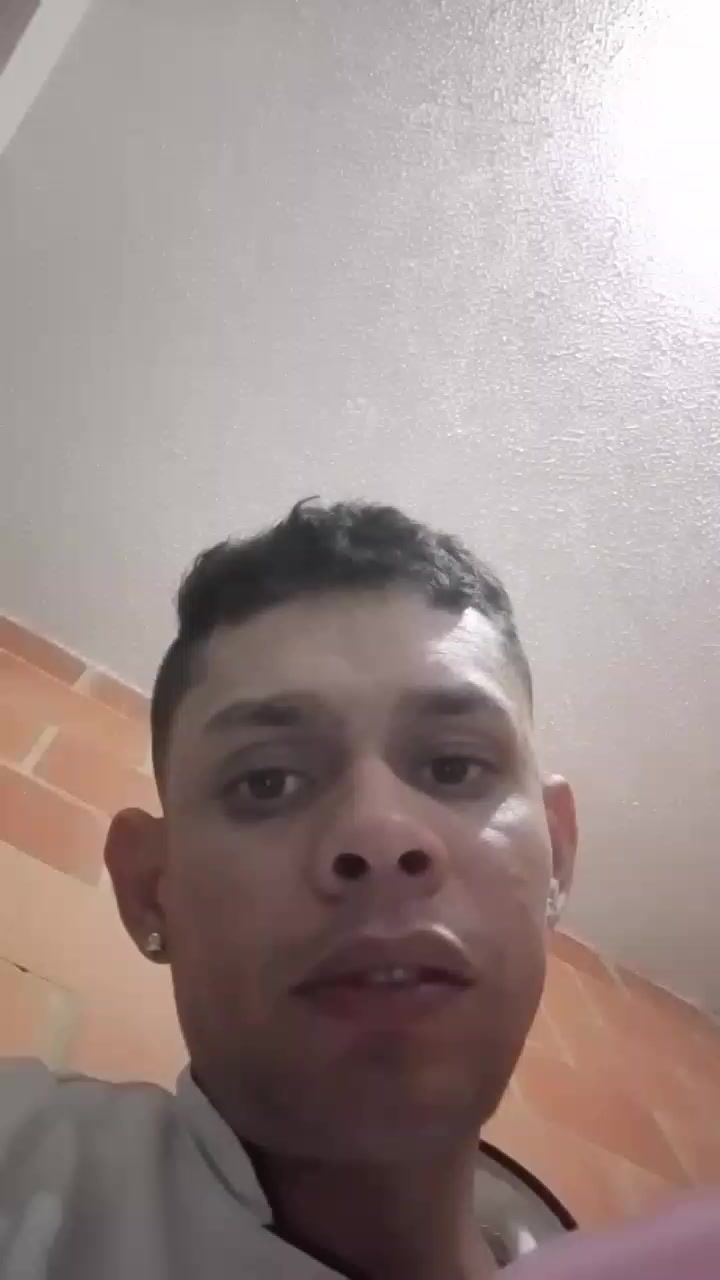 Hotgabriel8 Live Cam Screenshot – 2025-09-05 05:00:47