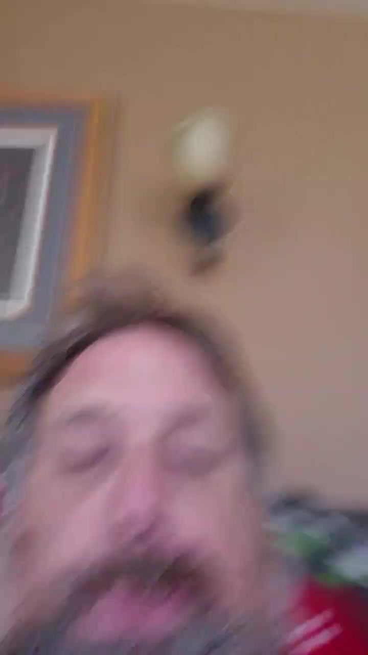 Incrediblebulk Live Cam Screenshot – 2025-08-29 16:18:23