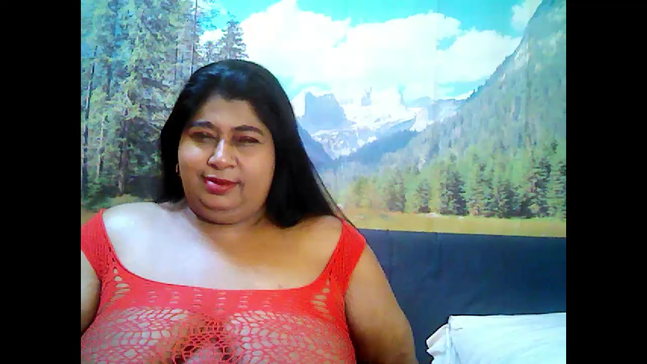 Indianhon3y Live Cam Screenshot – 2025-08-05 09:09:12