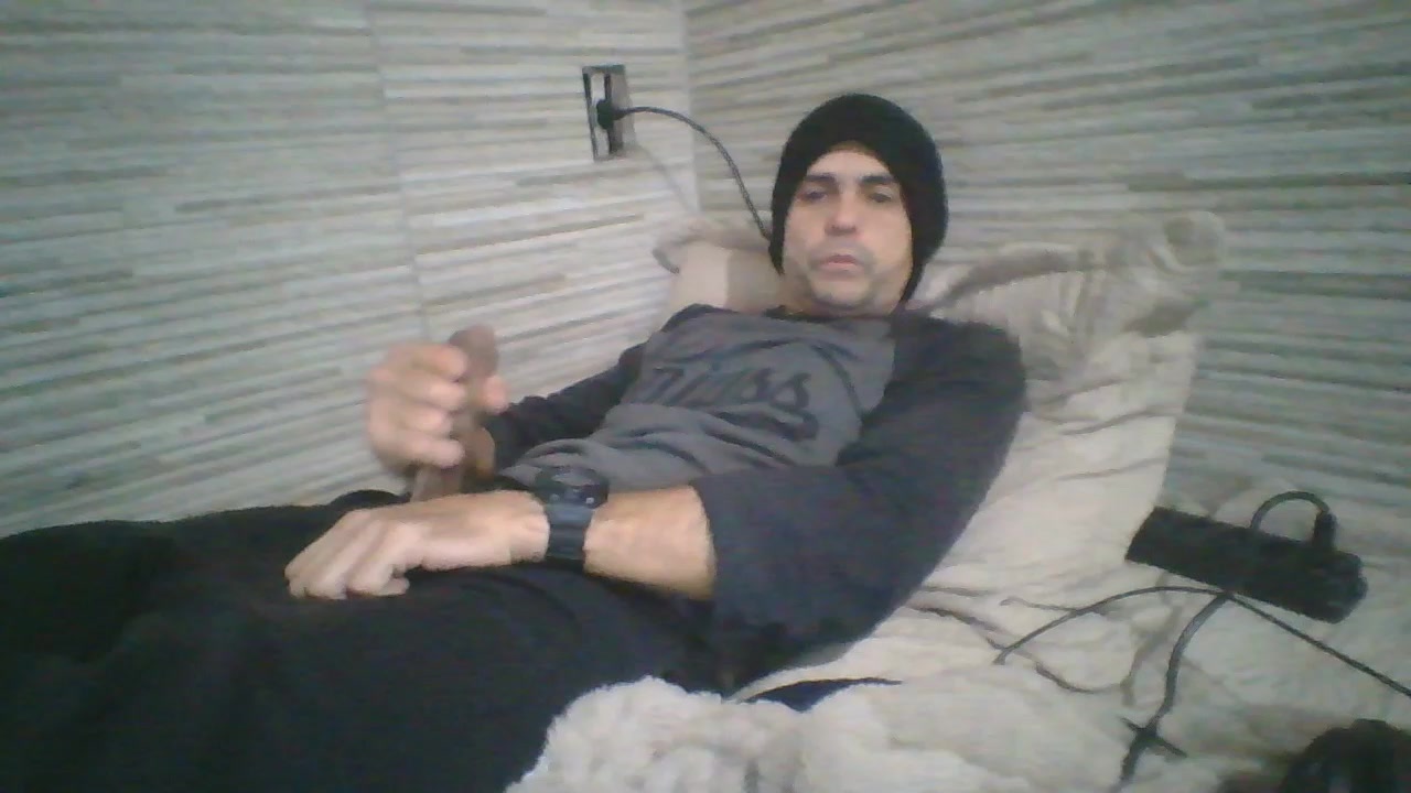 Jaderremizio Live Cam Screenshot – 2025-08-07 17:02:16