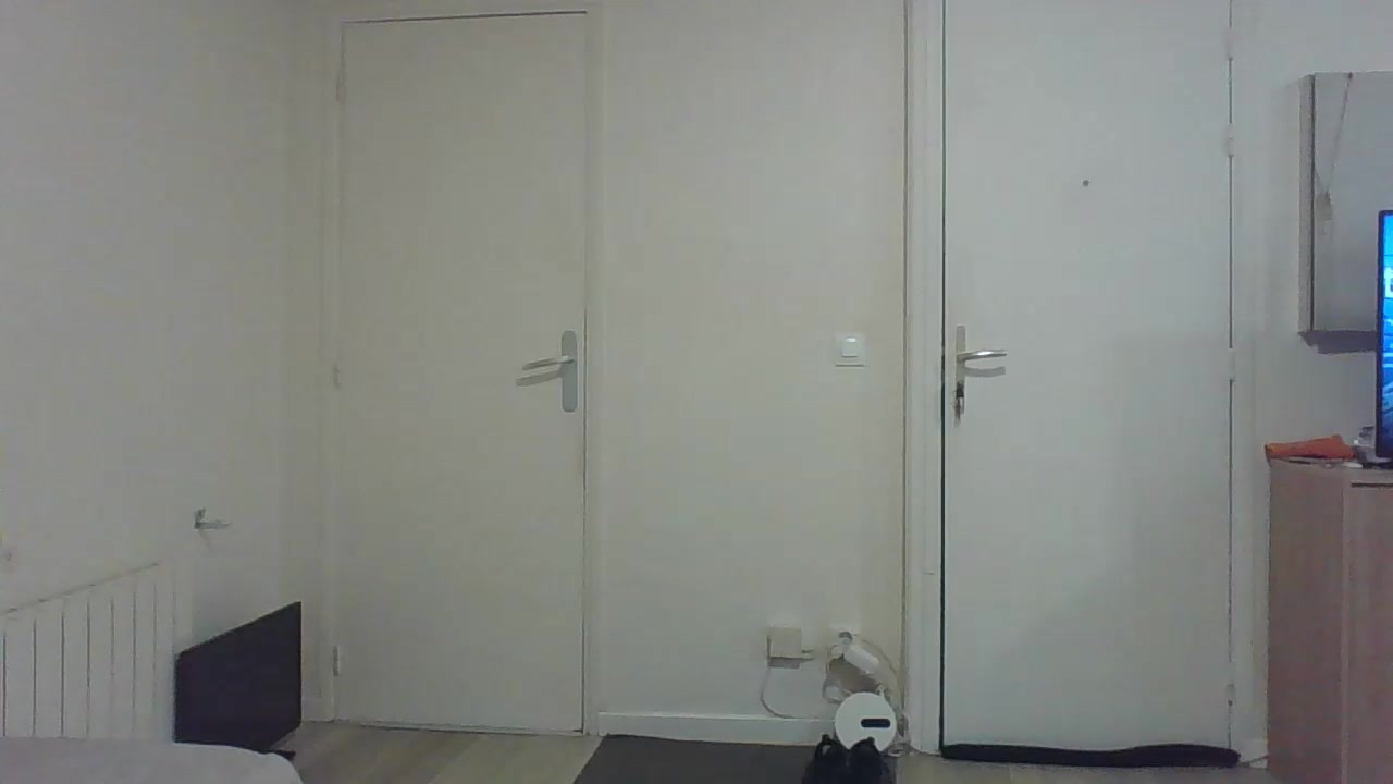 Jameesss311 Live Cam Screenshot – 2025-08-04 08:54:51
