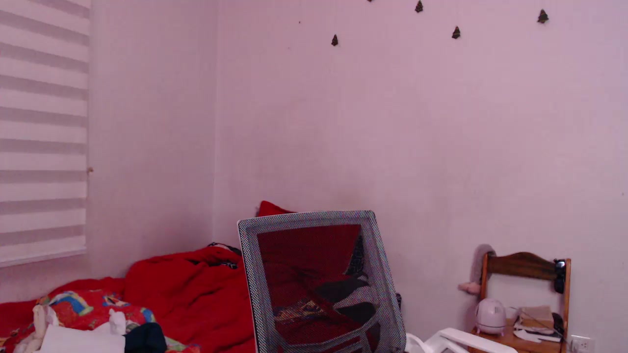 Jane_r Live Cam Screenshot – 2025-08-05 03:55:25