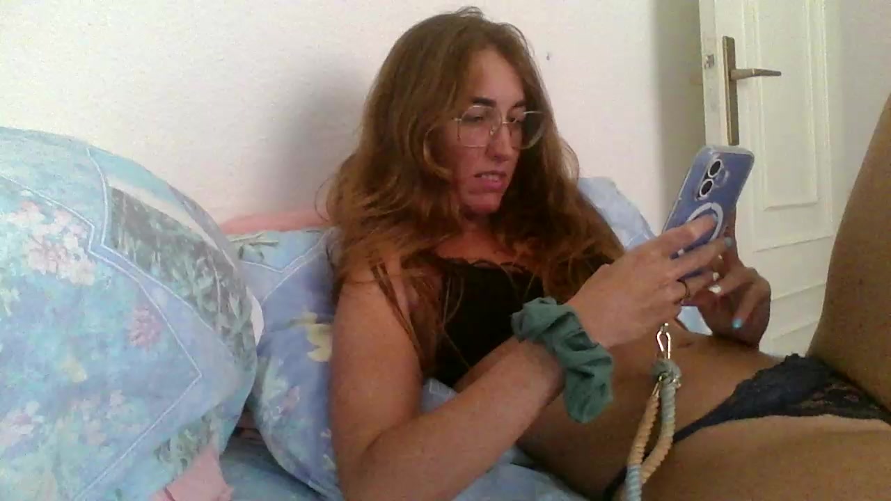 Jasminebasta Live Cam Screenshot – 2025-08-05 15:45:27
