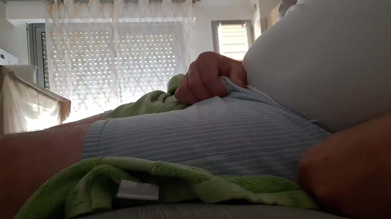 Jeunes26ans Live Cam Screenshot – 2025-08-07 10:48:25