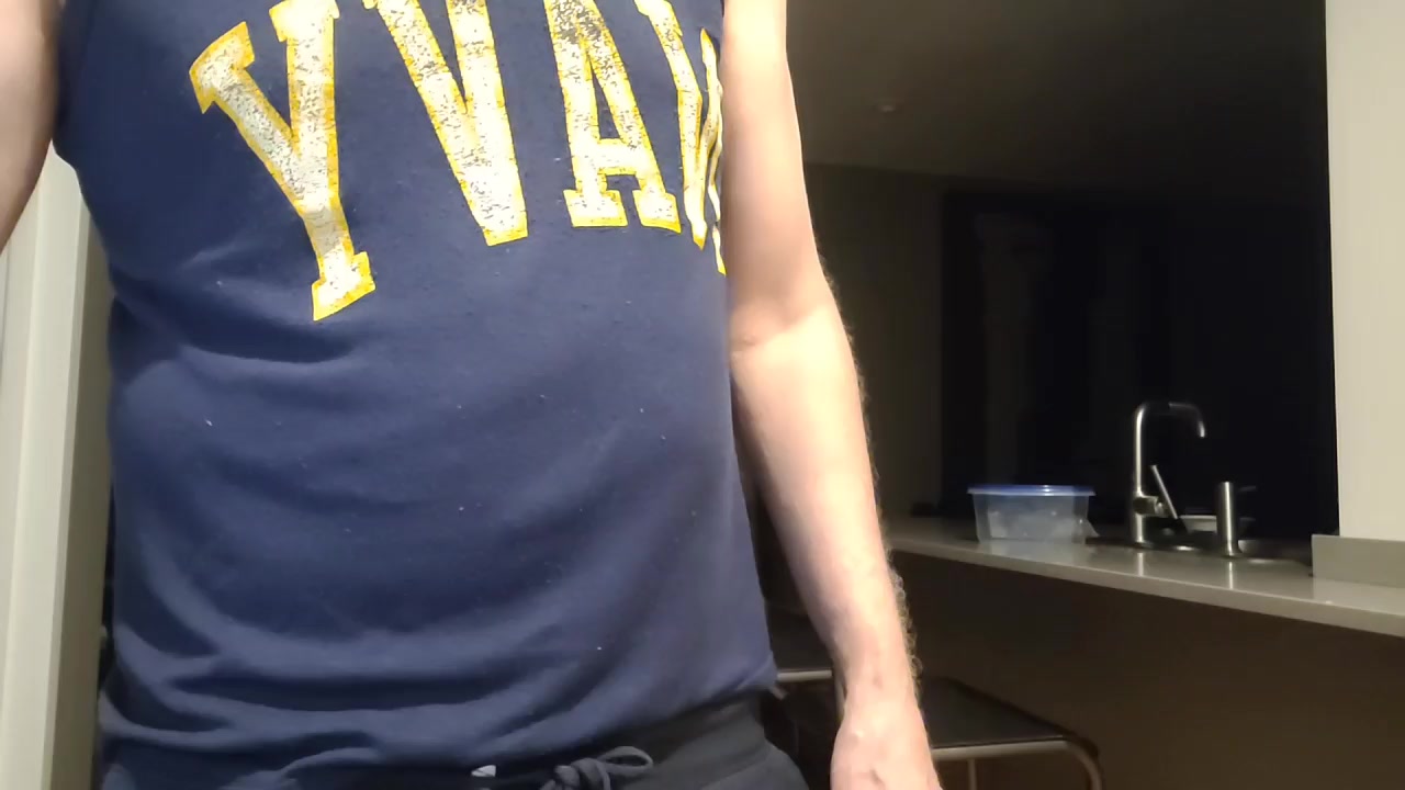 Jymboi Live Cam Screenshot – 2025-08-06 00:24:57