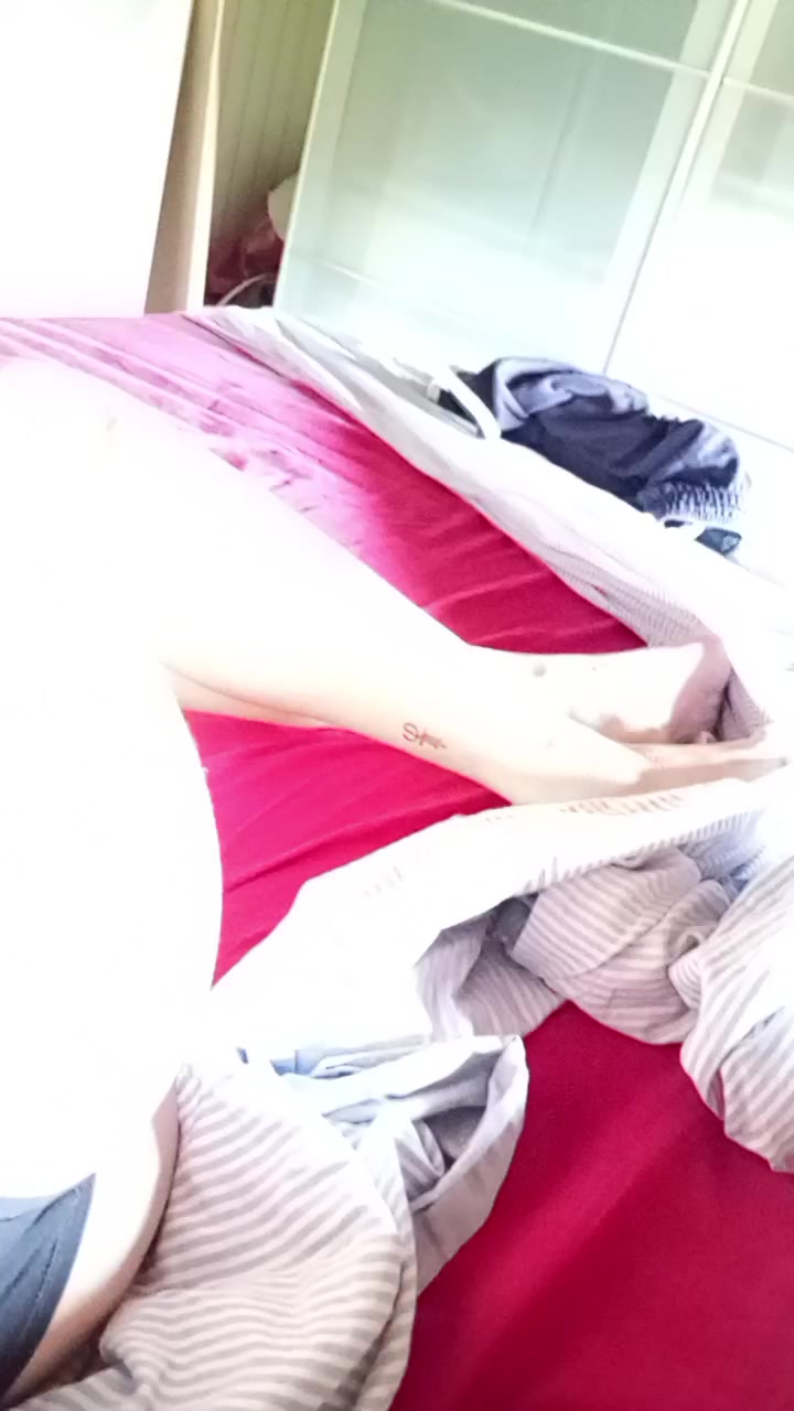 KTrashMilf Live Cam Screenshot – 2025-08-13 06:23:38