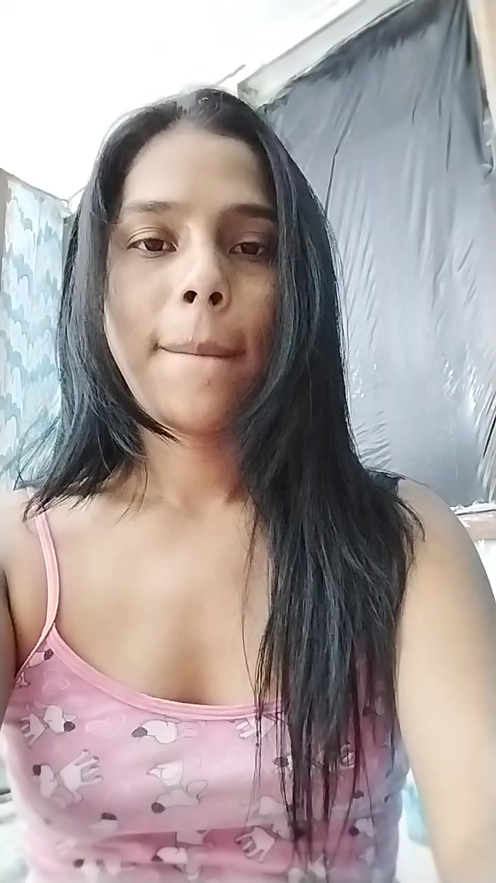 Karlasubfetish Live Cam Screenshot – 2025-08-03 22:46:54