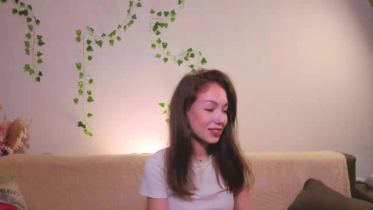 KasieYounkin Live Cam Screenshot – 2025-08-24 07:56:26