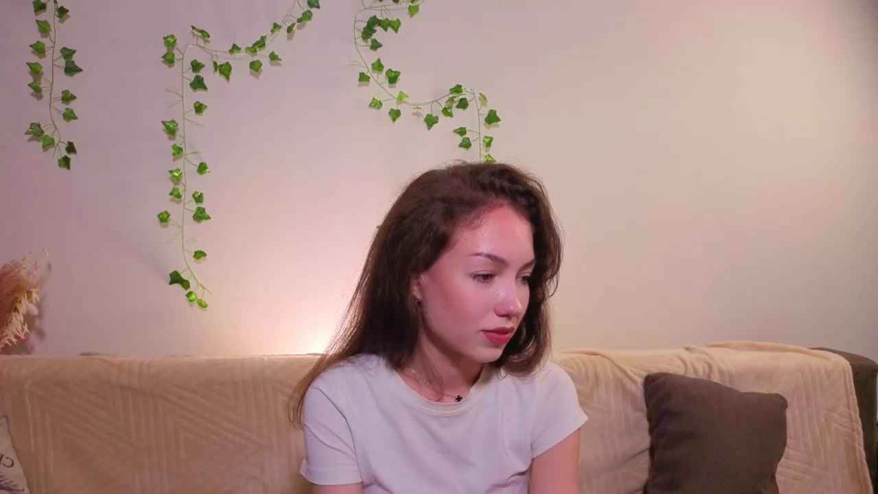 KasieYounkin Live Cam Screenshot – 2025-08-24 10:01:48