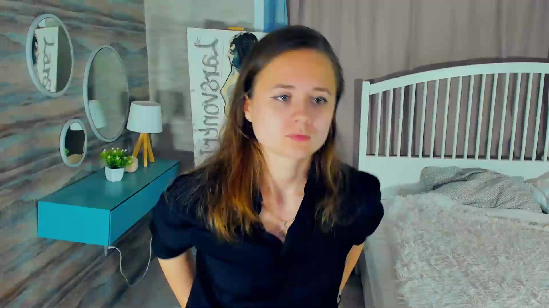 KelleeWitschi Live Cam Screenshot – 2025-09-03 10:59:11