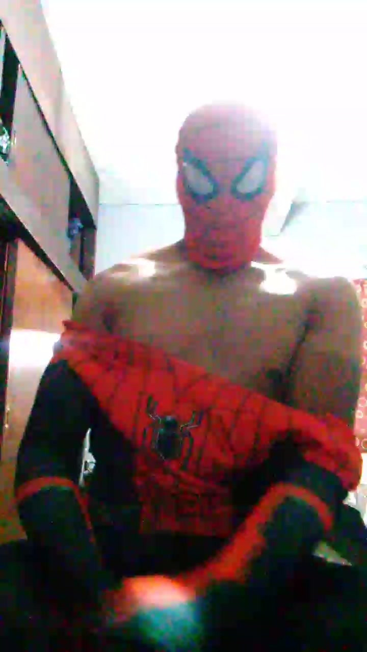 Khalivenom0022 Live Cam Screenshot – 2025-08-16 06:57:42