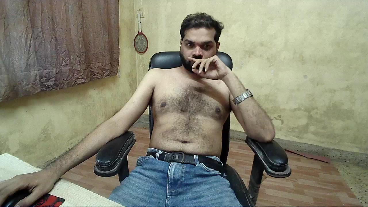 King_Kumar Live Cam Screenshot – 2025-08-04 13:20:56