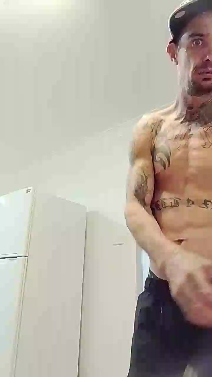 Kinkyone88 Live Cam Screenshot – 2025-08-19 11:10:28