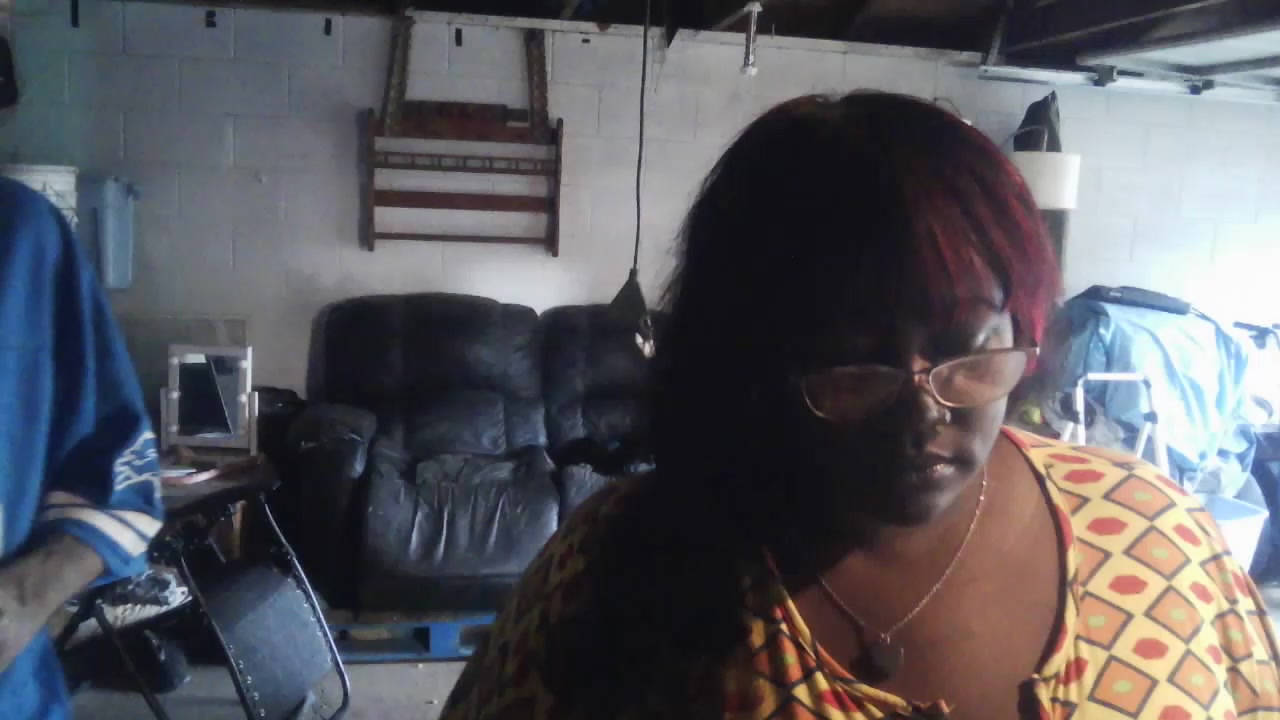 Ladye520 Live Cam Screenshot – 2025-08-23 23:04:11