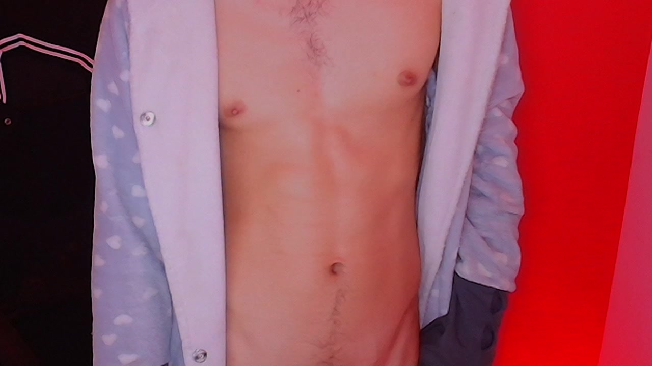 Larry_Art_A Live Cam Screenshot – 2025-08-14 02:36:55