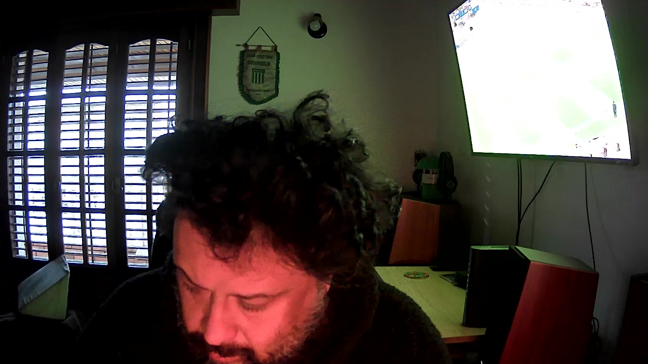 LautaroM777 Live Cam Screenshot – 2025-08-16 21:14:45