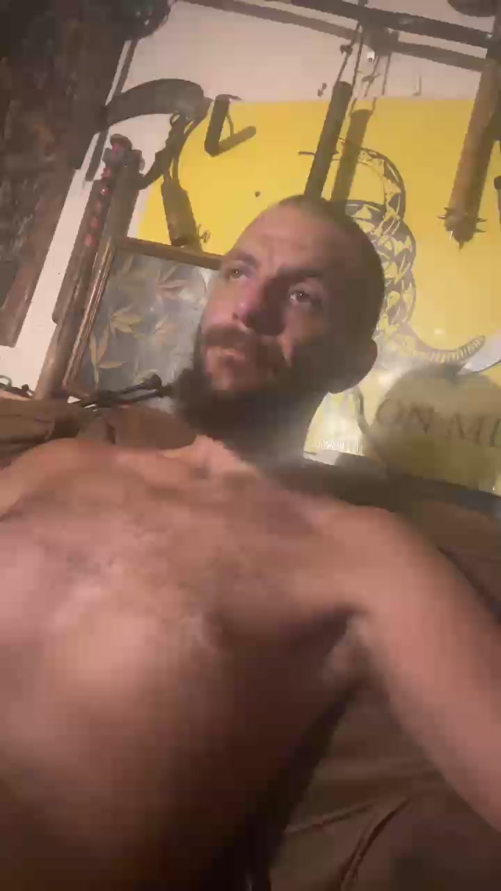 Lawdbignasty Live Cam Screenshot – 2025-08-05 22:19:20