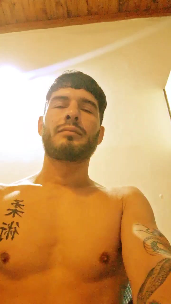 Lean79_87 Live Cam Screenshot – 2025-08-04 01:47:01