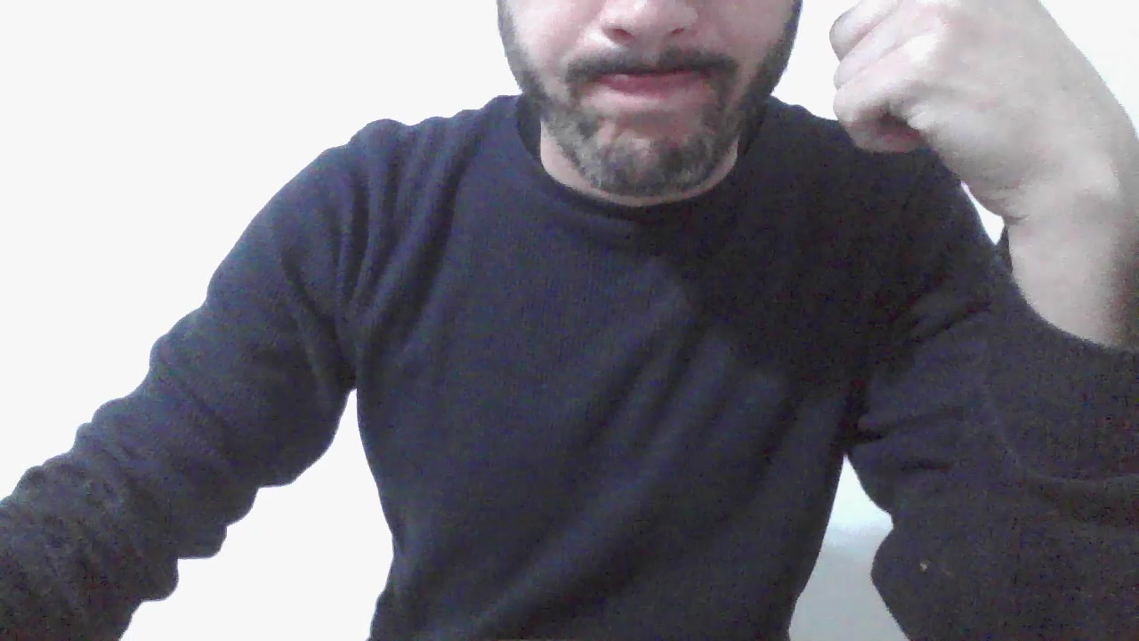 Leandro28v Live Cam Screenshot – 2025-08-16 22:10:32