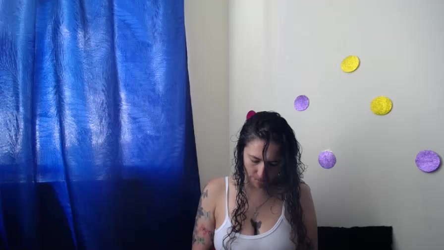 Leyla_Horny_Bg Live Cam Screenshot #1 – 2025-08-05 15:51:13